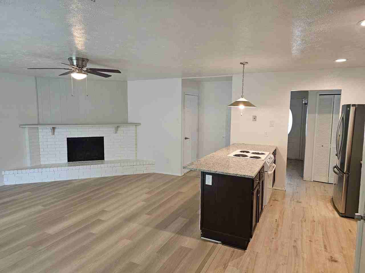 524 Oldbridge Dr - Photo 6 of 15