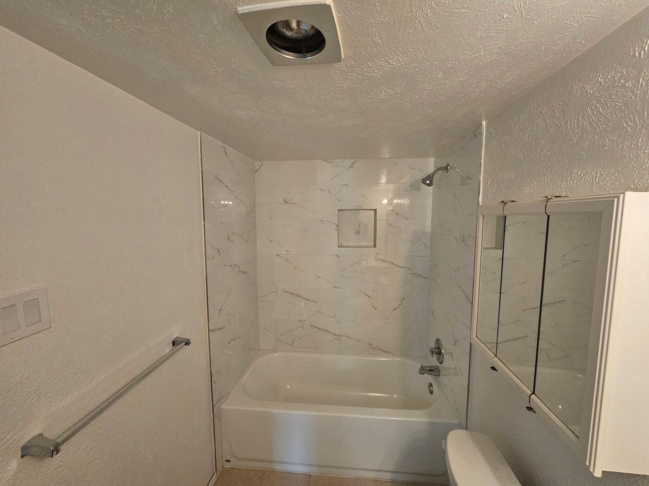 524 Oldbridge Dr - Photo 7 of 15