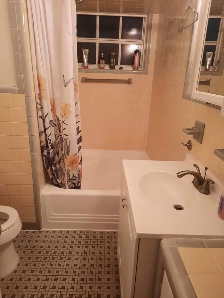1244 Grove St - Photo 3 of 11