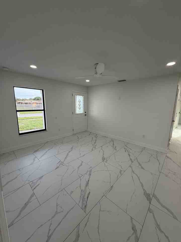 6521 Alta Monte Dr - Photo 2 of 19
