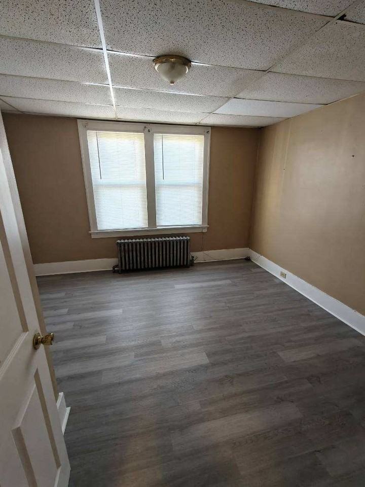 838 Hemlock Aly #2 - Photo 4 of 10