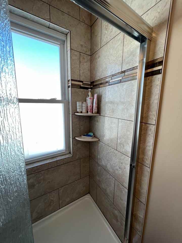 10 Davis St #2 - Photo 2 of 10