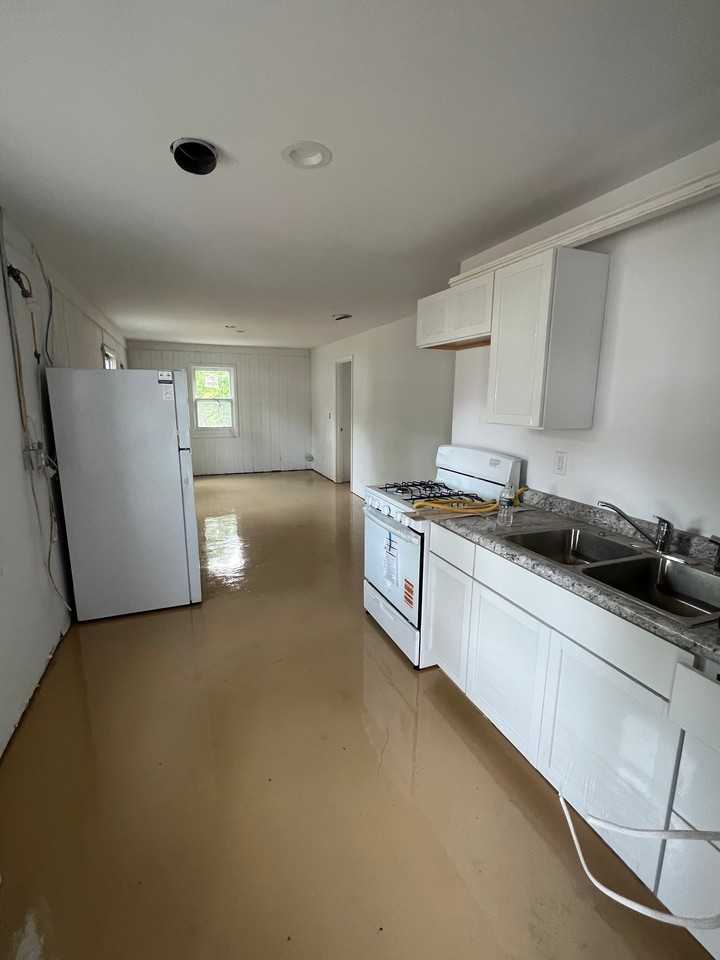 774 Eastern Ave #774 - Photo 5 of 11