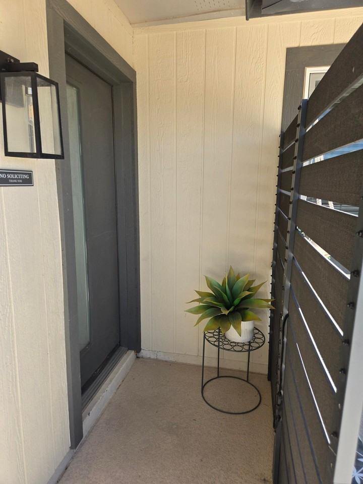 20451 1/2 N Sonnet Dr - Photo 5 of 15