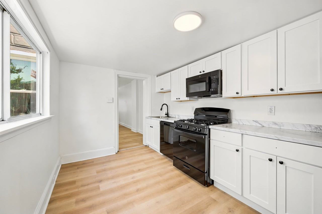 18 Coates St - Photo 5 of 10