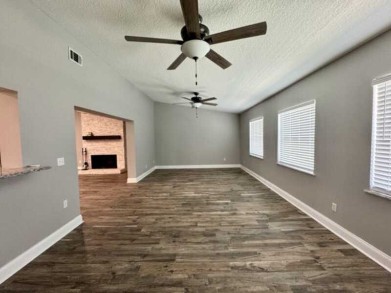 1301 Queen Elaine Dr - Photo 6 of 37