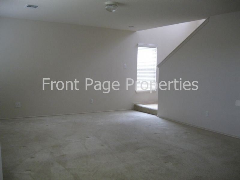 1324 Peppermint Trl - Photo 5 of 12