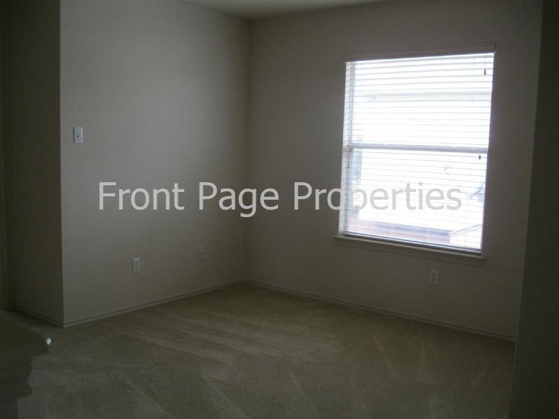 1324 Peppermint Trl - Photo 6 of 12