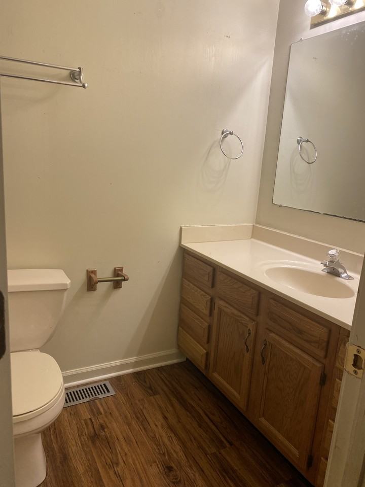 1233 Berdine Way #1233 - Photo 7 of 19
