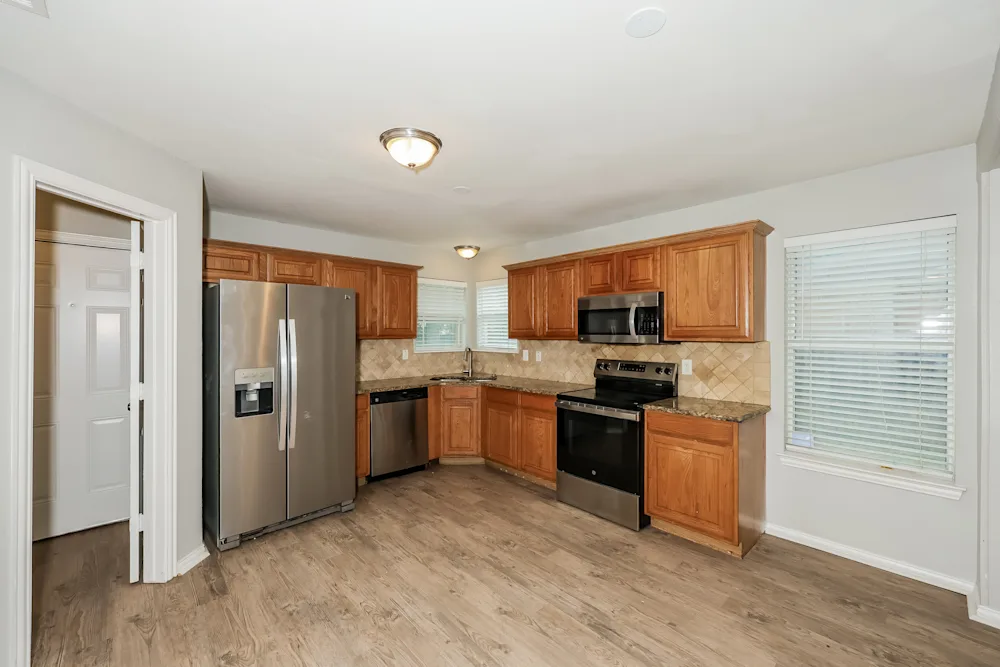 824 Yellowstone Dr #NA - Photo 4 of 11