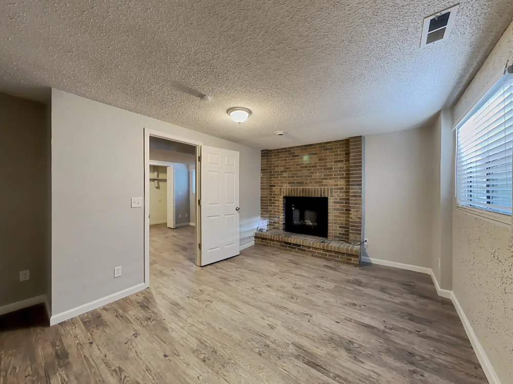 7521 Montarbor Dr #NA - Photo 3 of 11