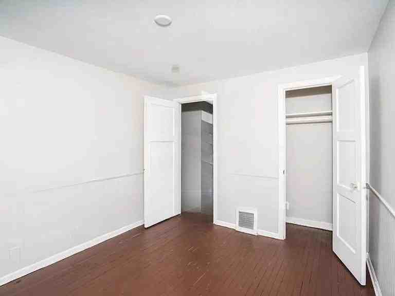 2405 Webster St #NA - Photo 5 of 8