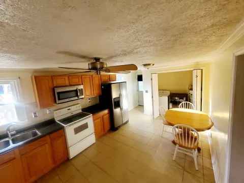 7 Helena Ln #NA - Photo 4 of 18