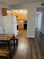 2811 N Ohenry Blvd #D - Photo 1 of 1
