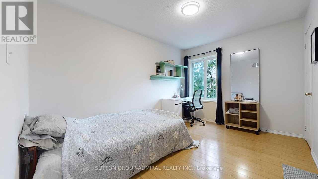 365 Murray Ross Parkway - Photo 7 of 12