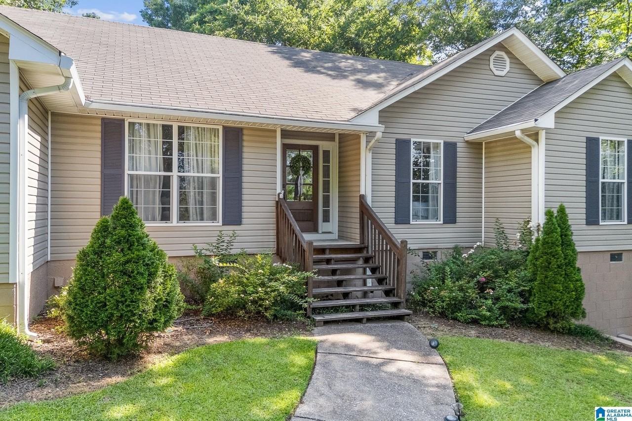 3560 Great Oak Ln - Photo 2 of 6