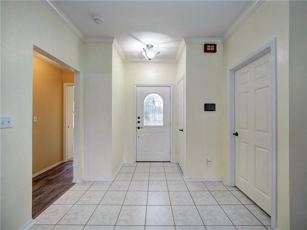 1129 Cupertino St - Photo 2 of 24