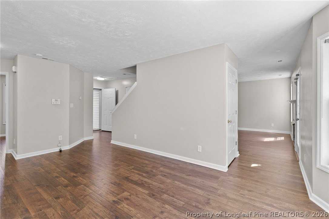 124 Hosta Dr - Photo 6 of 24