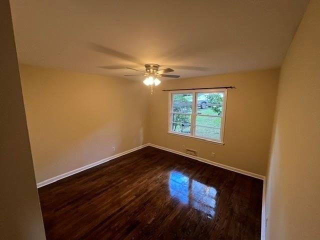 2086 Evergreen Ln Nw - Photo 4 of 10