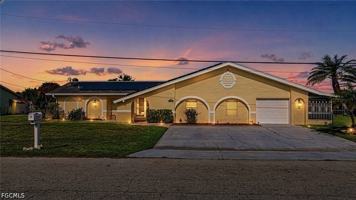 featured image of 2507 Lakeview Dr