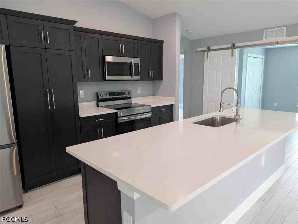 12866 Iona Rd - Photo 4 of 15