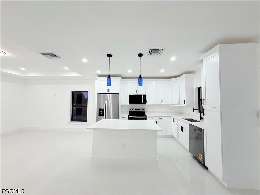 844 Millpond St E - Photo 6 of 21