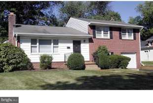 17 Wayne Dr - Photo 1 of 1