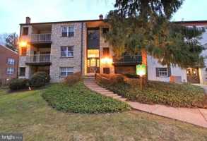 featured image of 414 Drummers Ln #414