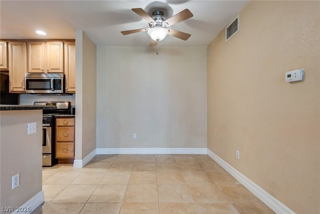 1900 Villa Palms Ct #103 - Photo 6 of 15