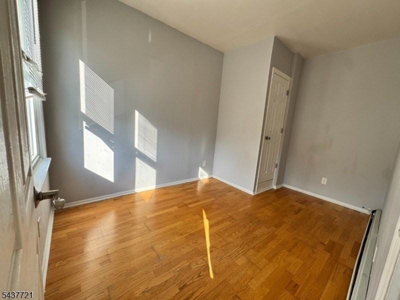 114 W 17th St #2 - Photo 5 of 14