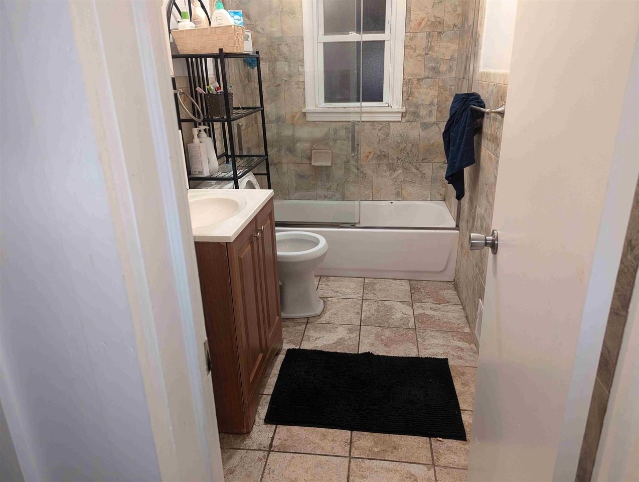 80 Broadman Pkwy #1 - Photo 7 of 19