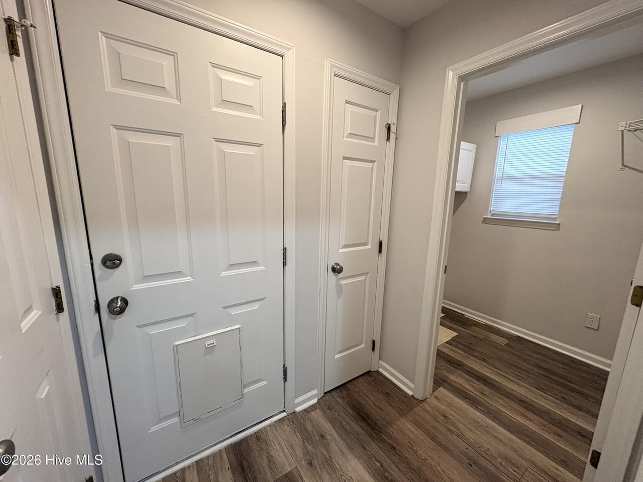 5408 Ibis Ct - Photo 6 of 21