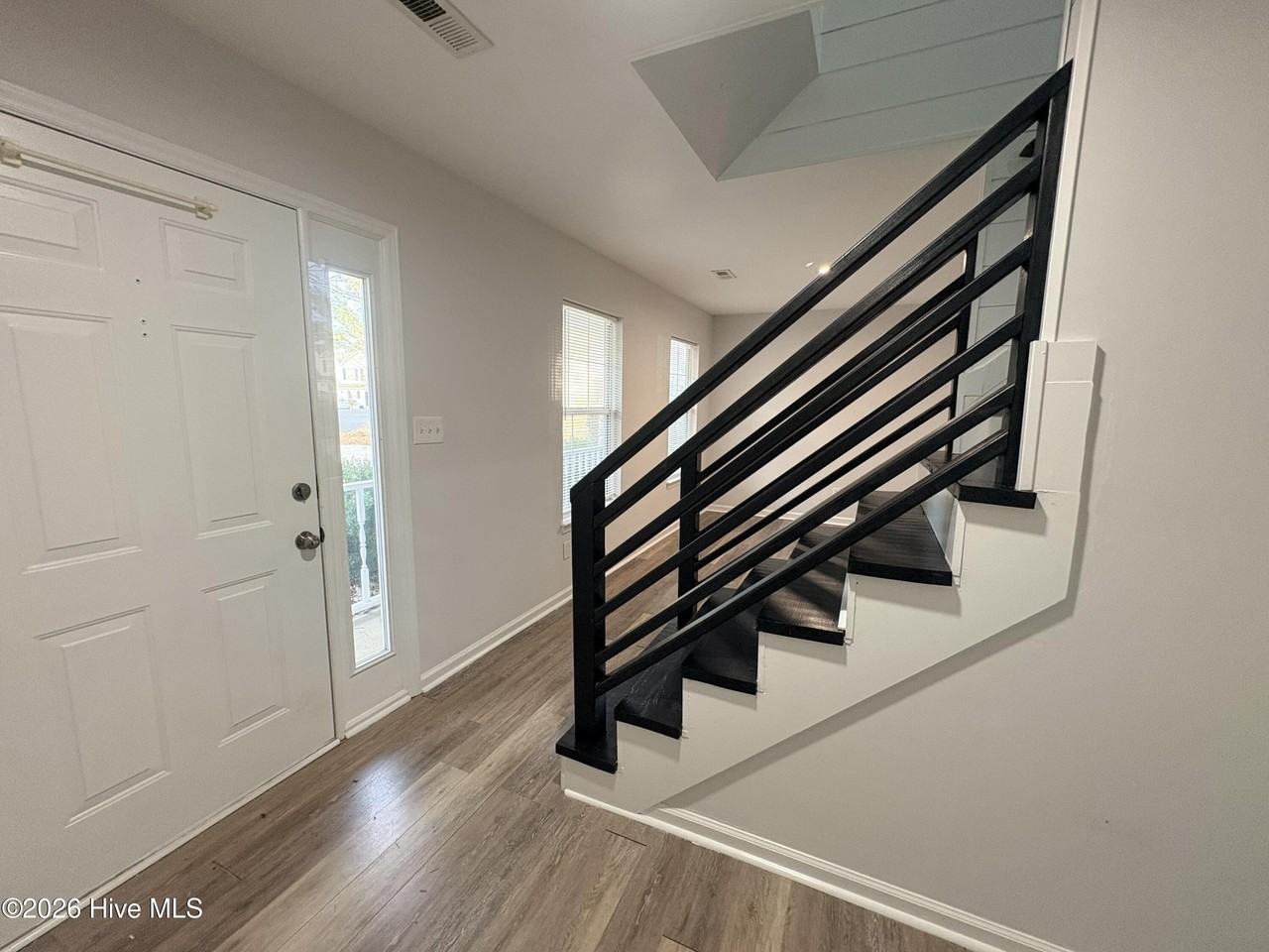 5408 Ibis Ct - Photo 7 of 21