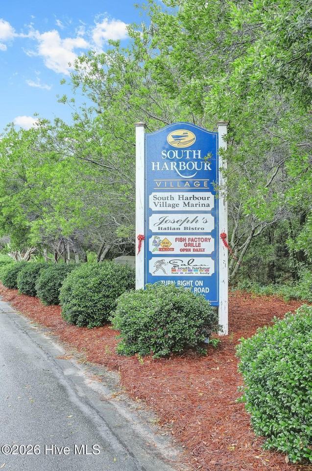 5006 Glen Cove Dr - Photo 4 of 14