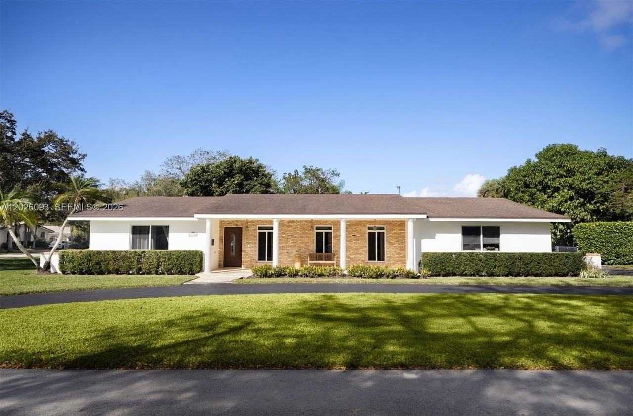 15700 Sw 77th Ct - Photo 2 of 22