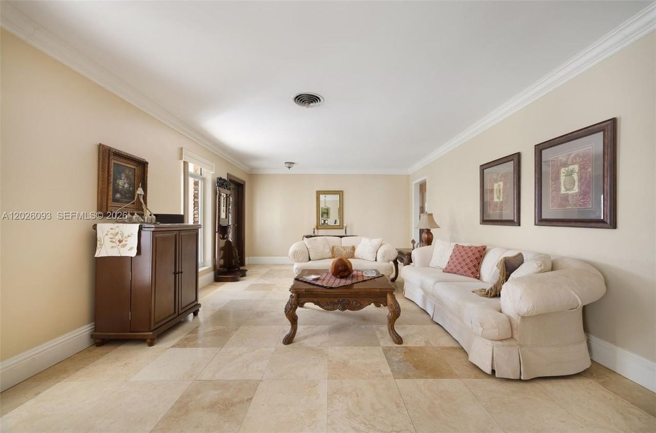 15700 Sw 77th Ct - Photo 6 of 22