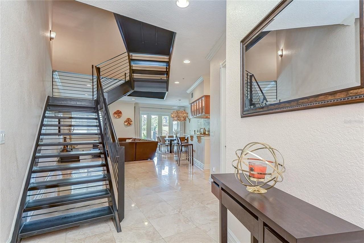 4907 Bayshore Blvd #105 - Photo 4 of 42