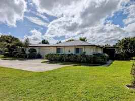 featured image of 1115 Queen Anne Dr #C