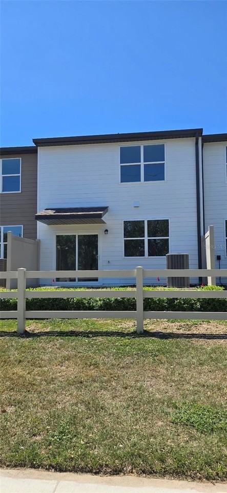 6136 Pina Colada St - Photo 2 of 8