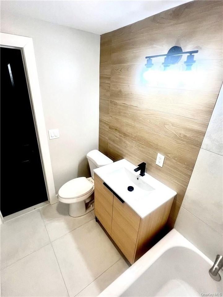 23 Prospect St #1 - Photo 2 of 15