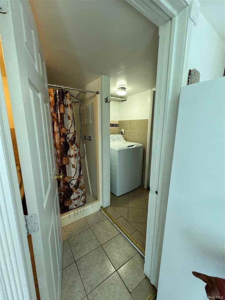 66 Juliet Dr #B - Photo 5 of 9