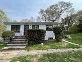 featured image of 7 Goldman Rd #A