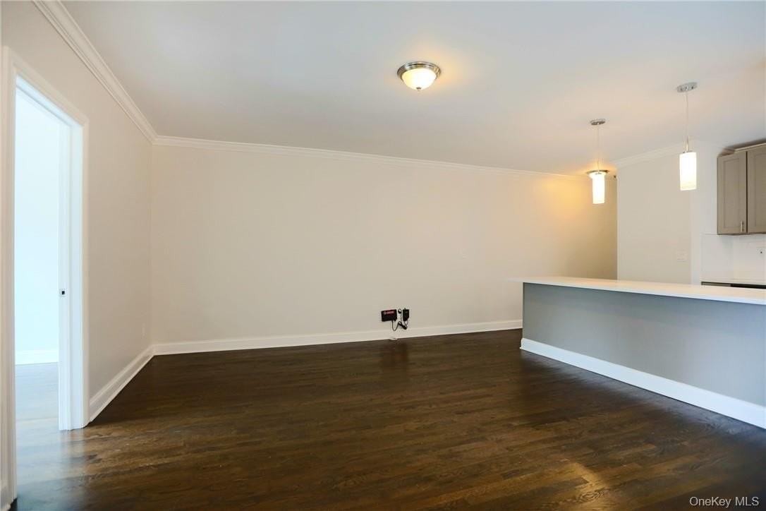 196 Martine Ave #3C - Photo 6 of 18