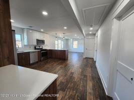 featured image of 105 Summit Ave