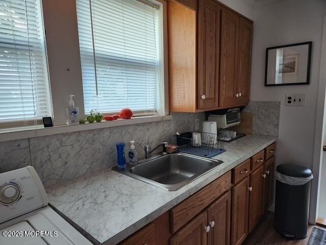 143 Osborne Ave #B - Photo 3 of 11
