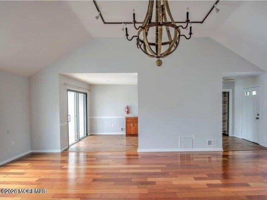 20 Tower Hill Dr #1009 - Photo 5 of 24