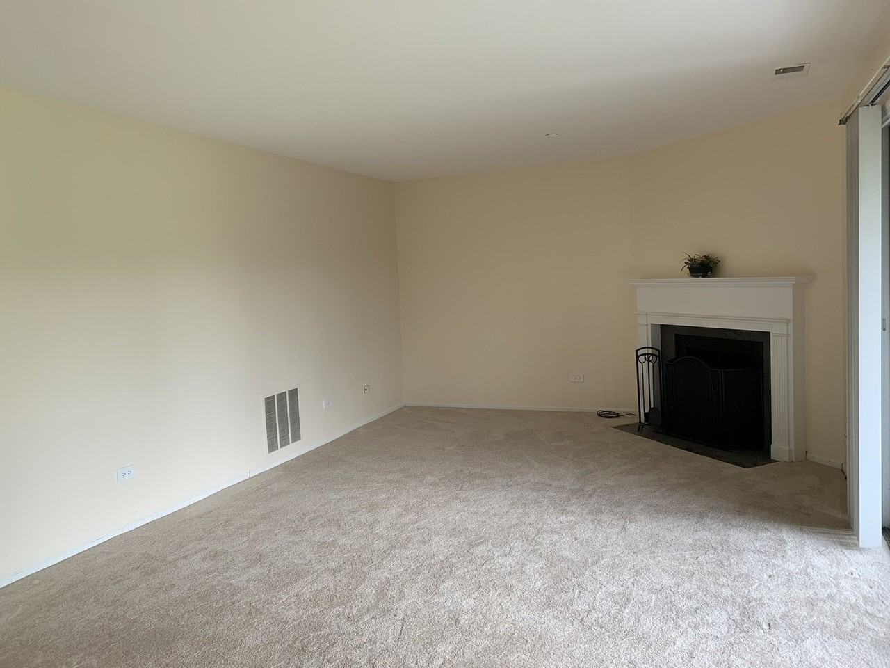 2129 Ammer Ridge Ct #301 - Photo 2 of 18
