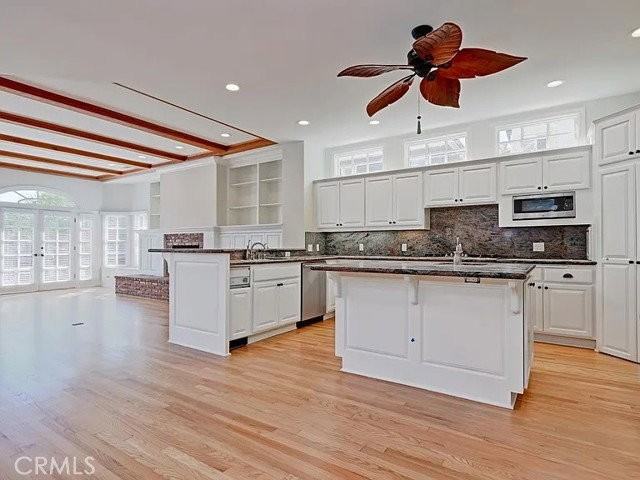 317 4th St - Photo 2 of 6