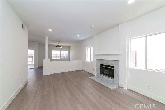 1361 Abraham Ter - Photo 2 of 8