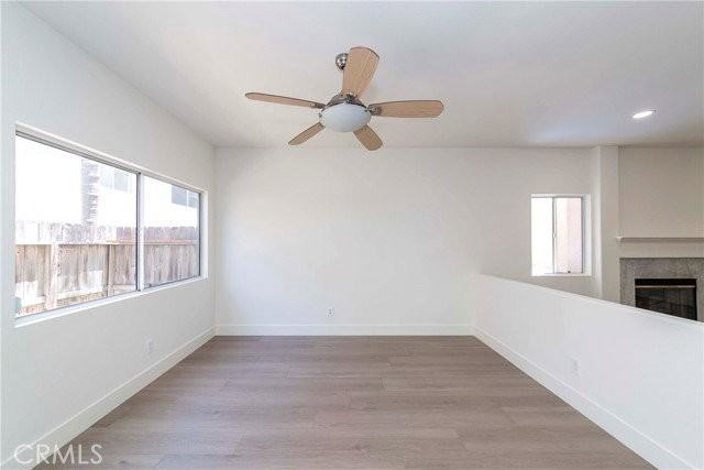 1361 Abraham Ter - Photo 3 of 8